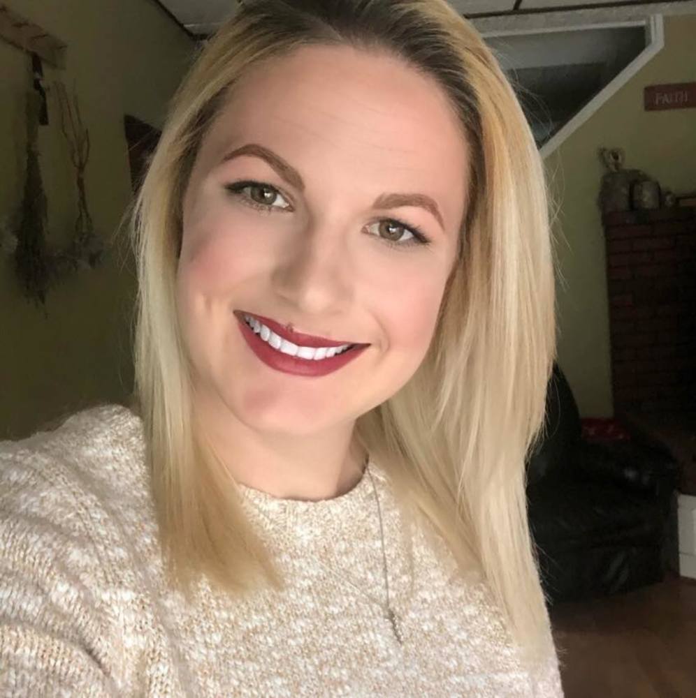 Meet your Posher, Briana
